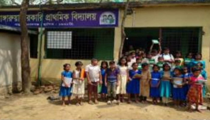 ​শাল্লায় স্কুলের জায়গা বেদখল, ঝুঁকিপূর্ণ ভবনে পাঠদান