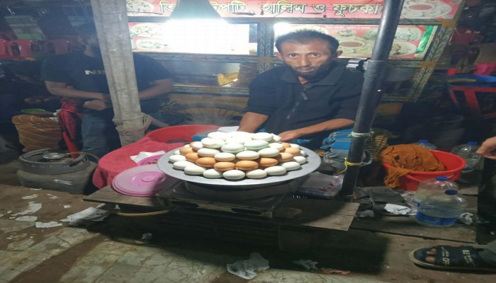 ​শীতে বেড়েছে সিদ্ধ ডিমের কদর, বাড়তি আয় করছে অর্ধ সহস্রাধিক যুবক
