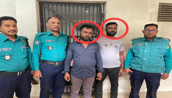 বরিশালে ব্ল্যাকমেইল করে চাঁদা আদায়কালে ভুয়া দুই সাংবাদিক আটক