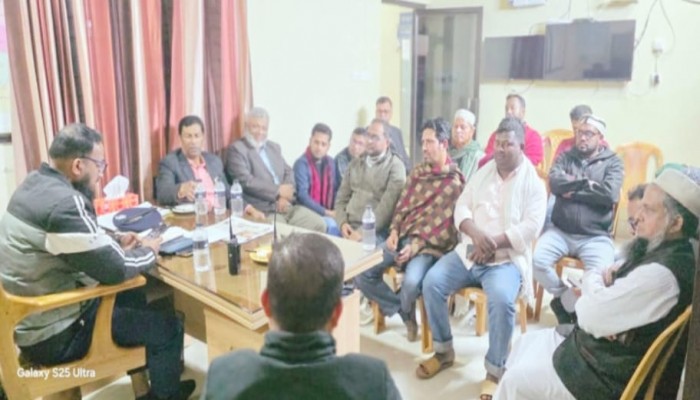 মাধবপুরের নবাগত ওসি মাহাবুব মোরশেদ খানের সঙ্গে সাংবাদিকদের মতবিনিময়