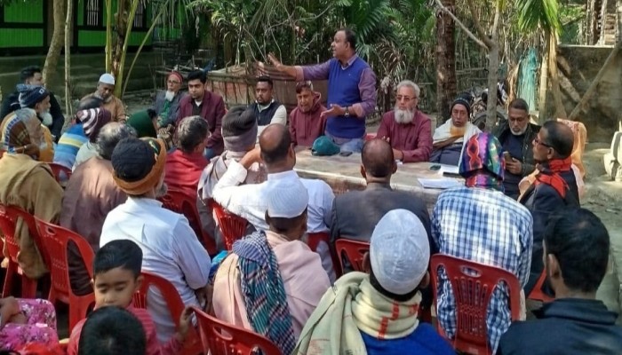 কাউখালীতে রাষ্ট্র কাঠামো মেরামতের ৩১ দফা বাস্তবায়নে বিএনপি'র আয়োজনে উঠান বৈঠক অনুষ্ঠিত