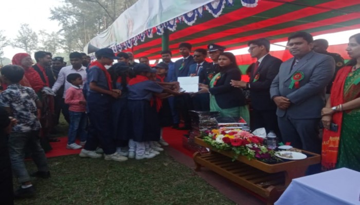 নওগাঁর বদলগাছীতে যথাযথ মর্যাদায় মহান বিজয় দিবস উদযাপন