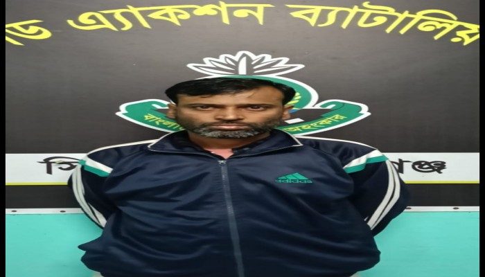 মাদক মামলায় সাজাপ্রাপ্ত আসামী মো: রাসেল (৩৮)’কে মুন্সিগঞ্জের পদ্মা সেতু উত্তর থানা এলাকা হতে গ্রেফতার করেছে র‌্যাব-১০