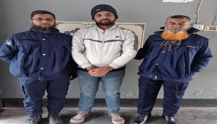 কাউখালীতে বিশেষ অভিযানে ইউনিয়ন ছাত্রলীগের সভাপতি গ্রেফতার