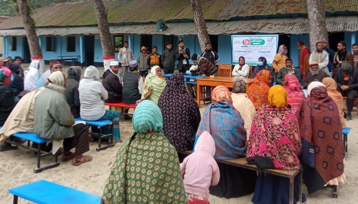 বদলগাছীতে কুরআন সুন্নাহ ফাউন্ডেশনের বিনামূল্যে মেডিকেল ক্যাম্প ও ওষুধ বিতরণ