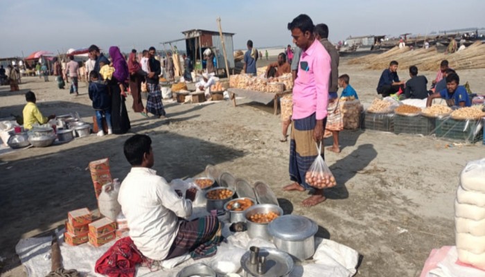 কুড়িগ্রাম জেলার প্রায় ২৫০ চরে নেই প্রাথমিক বিদ্যালয়