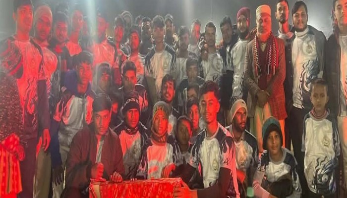 বুড়িচং উপজেলার আনন্দপুরে মিনি শর্টবাউন্ডারী ক্রিকেট টুর্ণামেন্ট অনুষ্ঠিত