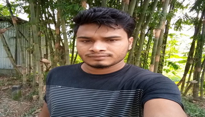 বাবার মৃত্যুর পর বাড়িতে এসে স্বেচ্ছাসেবক লীগ নেতা গ্রেফতার