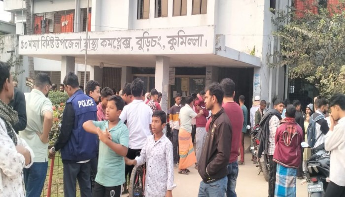 বুড়িচংয়ে পেম্পাস ফেলা নিয়ে বিরোধ: চাচাতো ভাইয়ের হামলায় অন্তঃসত্ত্বা বোন নিহত