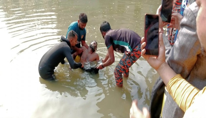 ​ঘাটাইলে পুকুরে গোসল করতে নেমে ১জনের মৃত্যু