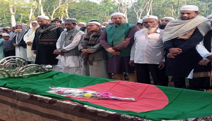 মুলাদীতে বিএনপি নেতা আব্দুল হক মিয়ার মৃত্যুতে বিভিন্ন জনের শোক।