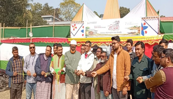 কুড়িগ্রামের চিলমারীতে ৮ম 'পন্ডিত বই মেলার' শুভ উদ্বোধন