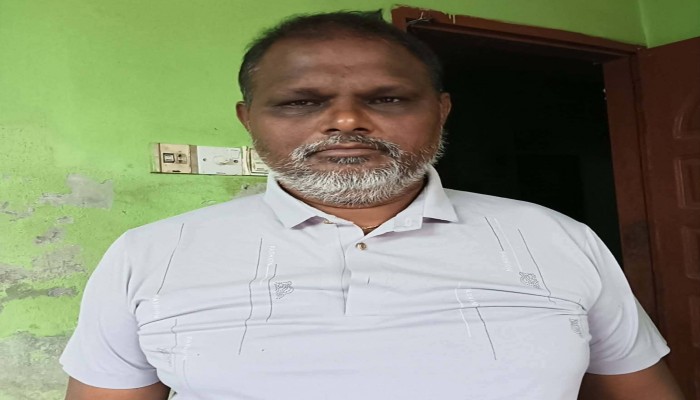 ​কালীগঞ্জে হোটেলে তুচ্ছ বিরোধে প্রাণ গেল ব্যবসায়ীর, নারীসহ তিনজন গ্রেপ্তার