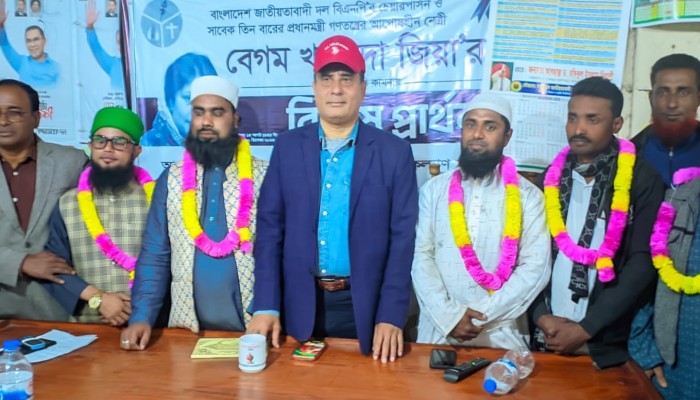 কেন্দুয়ায় খেলাফত আন্দোলনের ১১ জন ও যুবলীগের এক নেতা বিএনপিতে যোগদান