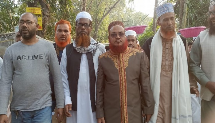 ​বাংলাদেশ জামায়াত ইসলামি কোন বাকাঁ পথে ক্ষমতায় যেতে চায় না, অধ্যাপক এ,কে এম ফখরুদ্দিন রাজি