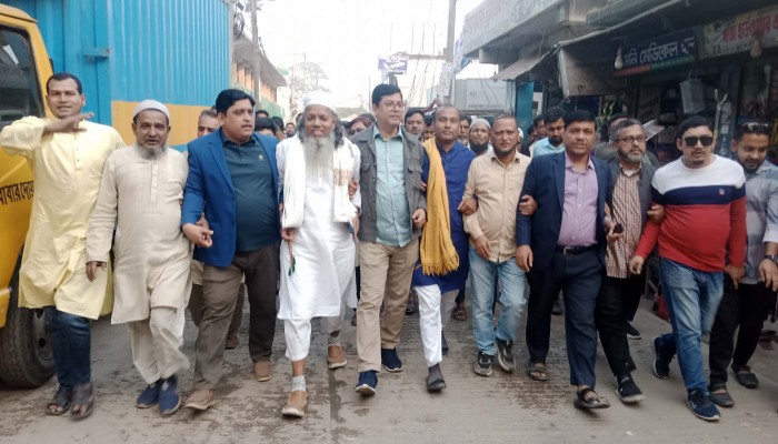 ব্রাহ্মণপাড়া বিএনপির ৫৯ কেন্দ্রে আনন্দ মিছিল
