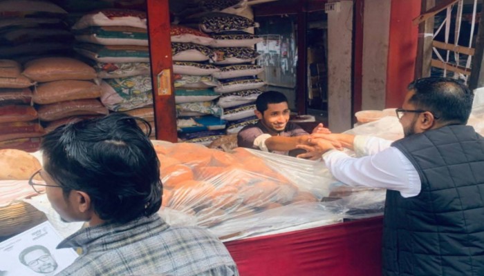 কাউখালীতে পিরোজপুর ২ আসনের বিএনপির মনোনীত প্রার্থী আহমেদ সোহেল মঞ্জুর সুমন গণসংযোগে ব্যস্ত সময় কাটাচ্ছেন