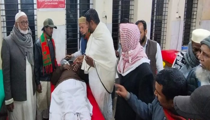 রাজাপুরে নির্বাচনী প্রচারনা করায় জামায়াতের কর্মীকে পিটিয়ে আহতর অভিযোগ যুবদল নেতার বিরুদ্ধে