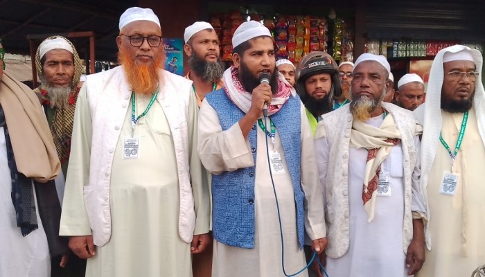 মণিরামপুর পৌরসভায় হাতপাখার পক্ষে গণসংযোগ ও লিফলেট বিতরণ