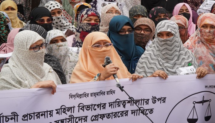বিএনপি নারীর উপর সহিংসতা বন্ধ না করলে জুলাই অভ্যুত্থানের মতো আবারও নারী সমাজ রাজপথে নামতে বাধ্য হবে- আয়েশা সিদ্দিকা পারভীন