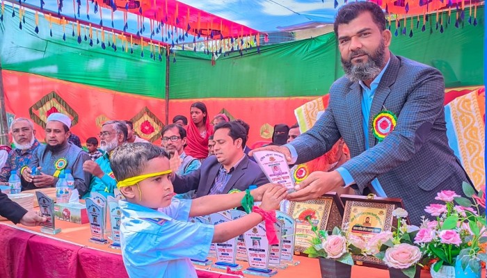 ​কেন্দুয়ায় নতুনকুড়ি শিশু একাডমি–বৈরাটী আদর্শ নিম্ন মাধ্যমিক বিদ্যালয়ের বার্ষিক ক্রীড়া ও পুরস্কার বিতরণ