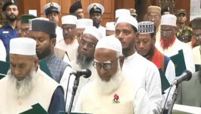 দুপুরে শপথ নিলেন জামায়াতের সংসদ সদস্যরা