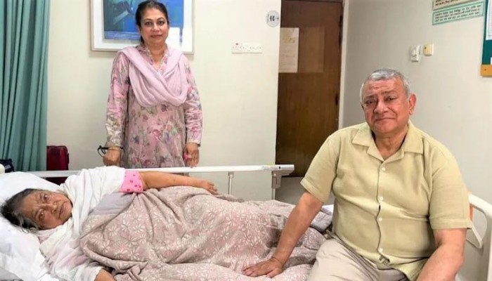 সাবেক নারী এমপি বেগম খালেদা রব্বানীকে দেখতে হাসপাতালে এমপি নাসের রহমান