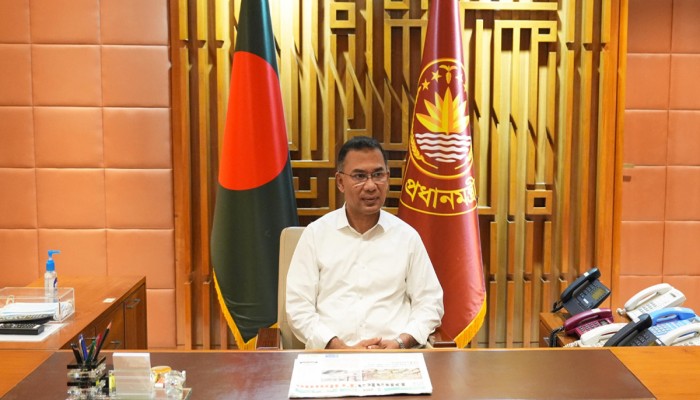 প্রথমবারের মতো সশস্ত্র বাহিনী বিভাগে অফিস করলেন প্রধানমন্ত্রী তারেক রহমান