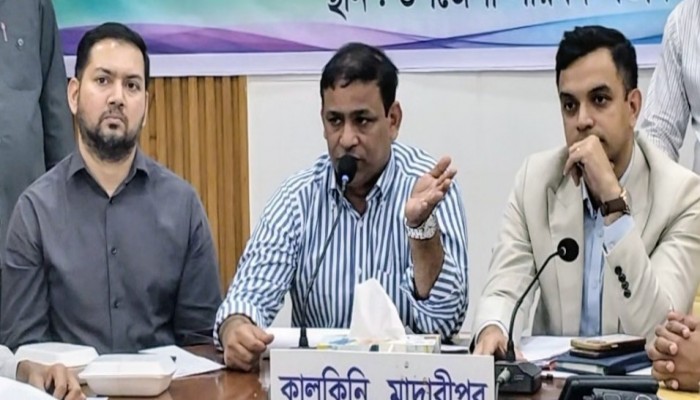মাদারীপুরে মাদক ব্যবসা বন্ধ না করলে, মাদক ব্যবসায়ীদের বাড়িতে ছবিসহ সাইনবোর্ড টানিয়ে দেওয়া হবে - নবনির্বাচিত এমপি তালুকদার খোকন