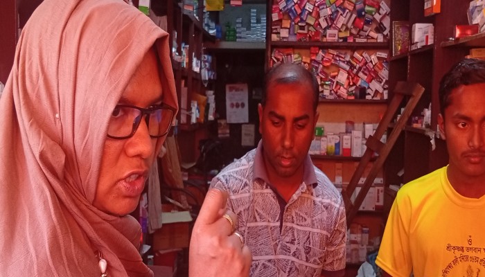 রাজস্থলীতে নিত্যপ্রয়োজনীয় পণ্যের দাম নিয়ন্ত্রণে ভ্রাম্যমাণ অভিযান