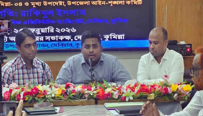 ওসির সামনেই সেকেন্ড অফিসারকে ‘দুর্নীতিবাজ’ আখ্যা দিলেন হাসনাত