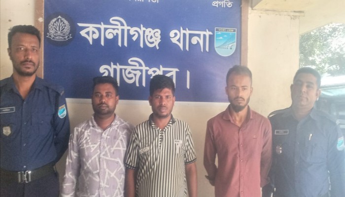 শীতলক্ষ্যা নদীতে অটোরিকশা চালকের লাশ উদ্ধার, ছিনতাই ও হত্যাকাণ্ডে ৩ জন গ্রেফতার
