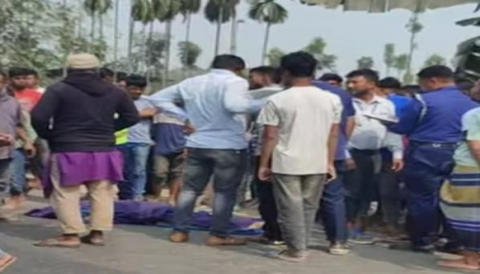 ​লালমনিরহাট পাটগ্রামে ট্রাকচাপায় ওয়ালটন শোরুমের ম্যানেজার পলাশ নিহত ।।