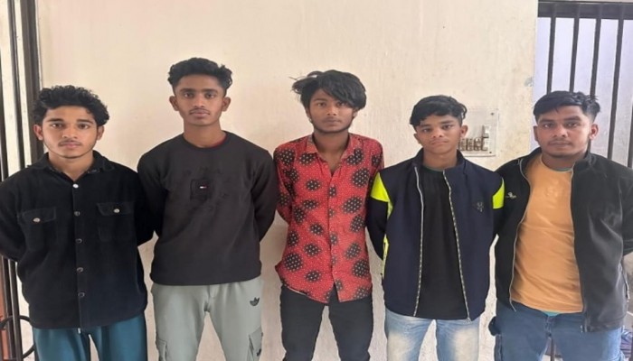 ​সিলেটে কিশোর গ্যাংয়ের আরও ৬ সদস্য গ্রেপ্তার