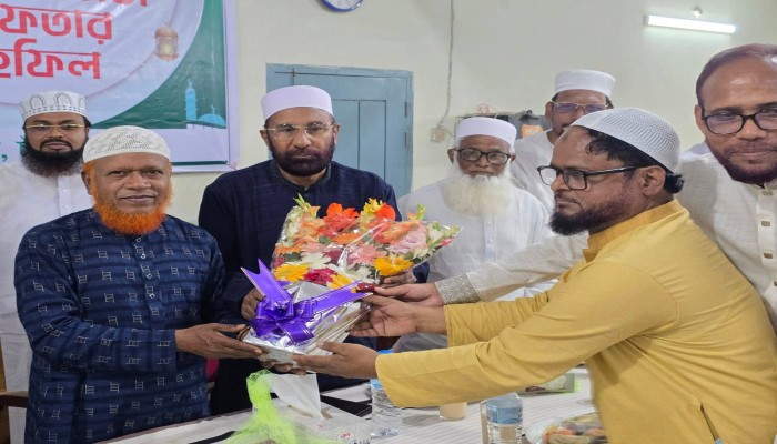 চাঁপাইনবাবগঞ্জে দলমত নির্বেশেষে সকল মানুষকে  নিয়ে কাজ করতে চাই- নূরুল ইসলাম বুলবুল