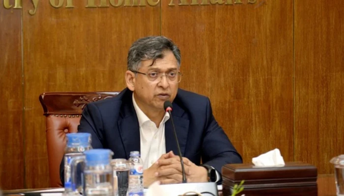 ঈদের আগেই শ্রমিকদের বেতন-বোনাস পরিশোধে সরকার সহযোগিতা করবে