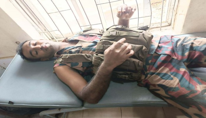 ​নাইক্ষ‍্যংছড়ি-সীমান্তে চোরাচালানবিরোধী অভিযানে বিজিবি ২ সদস্য আহত