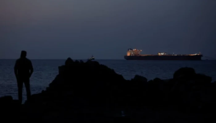 ইরানের ‘মাইন-পাতা নৌযান ধ্বংস’ করছে যুক্তরাষ্ট্র