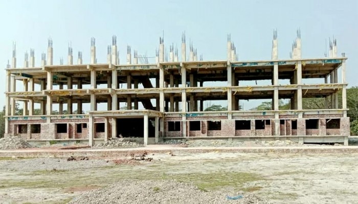 ​রাঙ্গাবালীতে হাসপাতালের জন্য হাহাকার, ‎চিকিৎসা সেবা বঞ্চিত প্রায় দুই লাখ মানুষ।