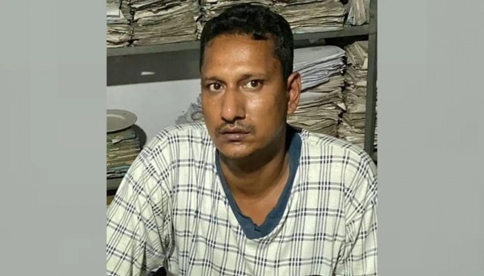 কুড়িগ্রামের রৌমারীতে ব্যাংকে জাল টাকা নিয়ে যুবক আটক
