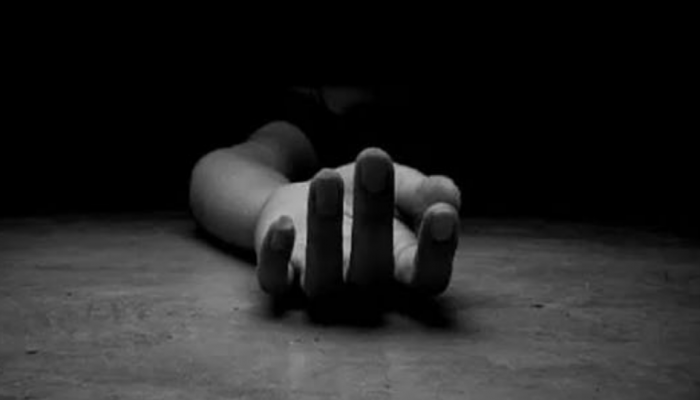 ​আদমদীঘিতে মানসিক চাপের কারণে গলায় ফাঁস দিয়ে আত্মহত্যা