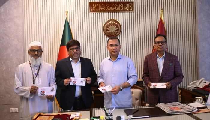 স্বাধীনতা দিবসে স্মারক ডাকটিকিট উন্মোচন