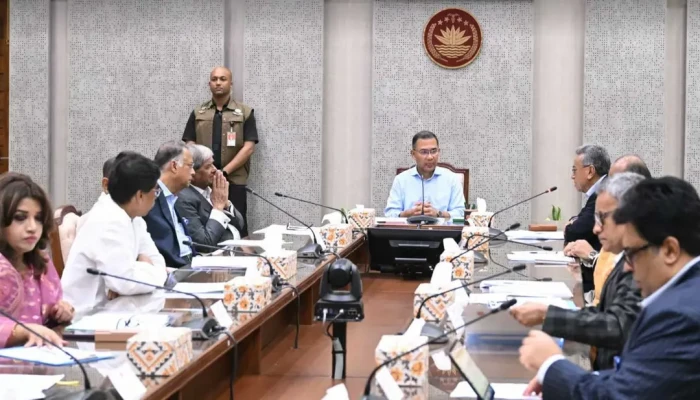 প্রধানমন্ত্রীর সভাপতিত্বে জ্বালানি পরিস্থিতি নিয়ে গুরুত্বপূর্ণ উচ্চপর্যায়ের বৈঠক অনুষ্ঠিত