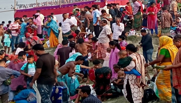 ‎বৃহস্পতিবার হোসেনপুরে অষ্টমী স্নানোৎসব