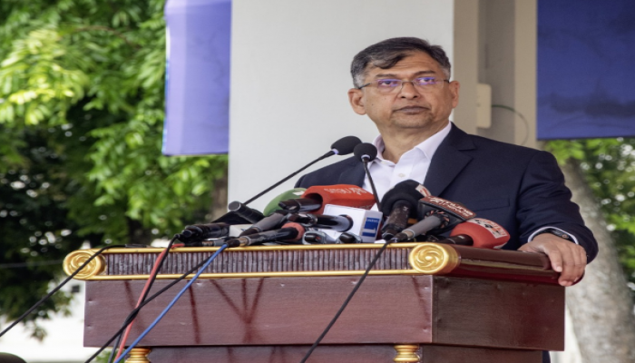 ​আইন সবার জন্য সমান-নবীন কর্মকর্তাদের স্মরণ করালেন স্বরাষ্ট্রমন্ত্রী