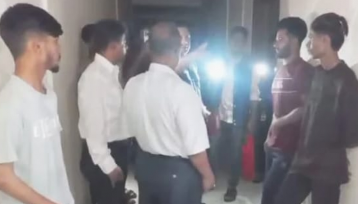 ​হবিগঞ্জে আবাসিক হোটেল থেকে ব্যাংকের সাবেক জিএমের মরদেহ উদ্ধার