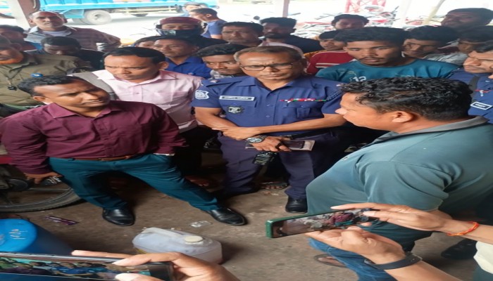 দেবীগঞ্জে বেশি দামে পেট্রোল বিক্রি, মেকানিকের ৭ দিনের কারাদণ্ড