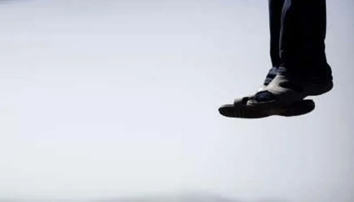 ‎রামগঞ্জে প্রবাসীর স্ত্রীর ঝুলন্ত লাশ উদ্ধার