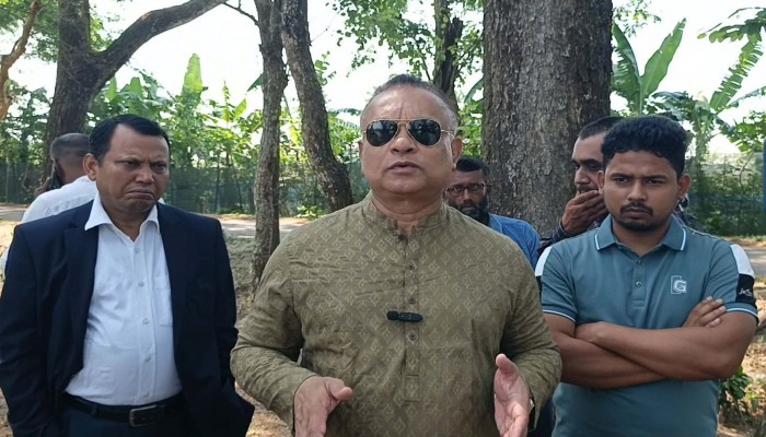 ‎গাছ কেটে কোন প্রকল্প নয় উদ্ভাবনী পরিকল্পনা করতে হবে কপি নয় - ড. জিয়াউদ্দিন হায়দার।