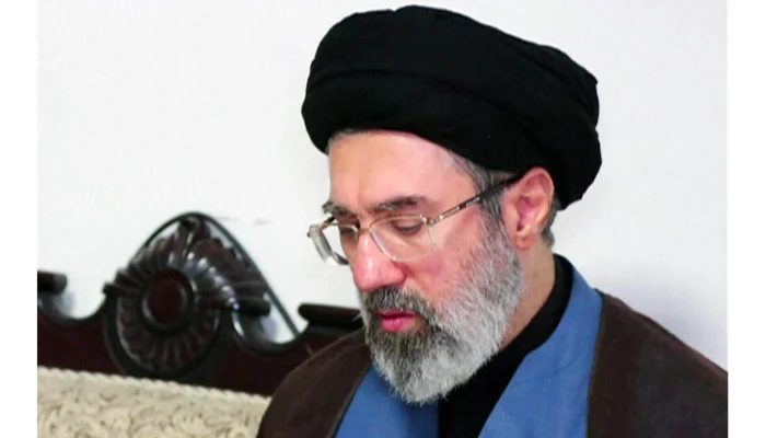 মোজতবা খামেনি গুরুতর আহত, আছেন অচেতন অবস্থায়